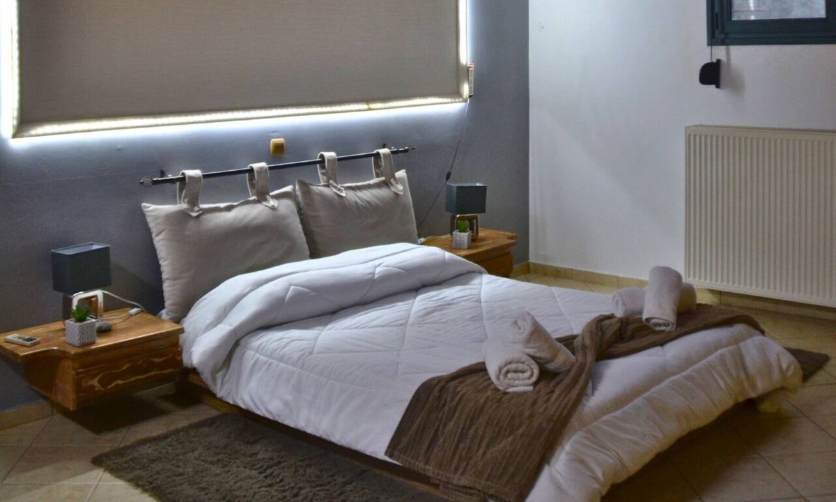 Chalcis Villa | Βίλα δίπλα στη θάλασσα και στο βουνό, ιδανική για οικογένειες