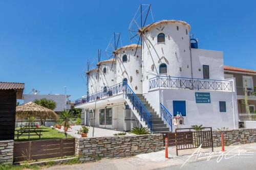 Steni Dirfyos Apartment | Ξενώνες Ανεμόμυλοι - Windmills Hotel