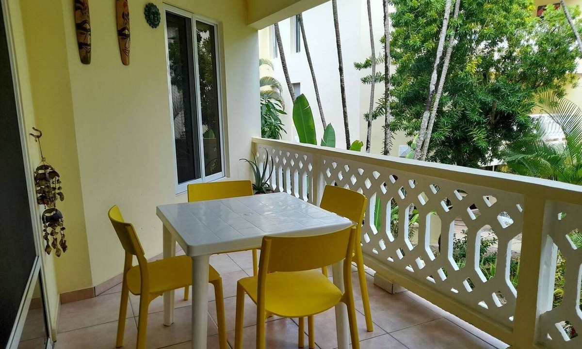 ProCab Apartment | 1-bedroom quiet condo in central Cabarete, TV/WiFi/pool/safe/parking