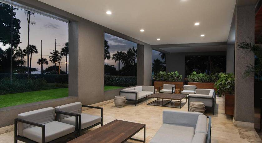 Gascue Hotel | 111 m² Hotel ∙ 127 guests