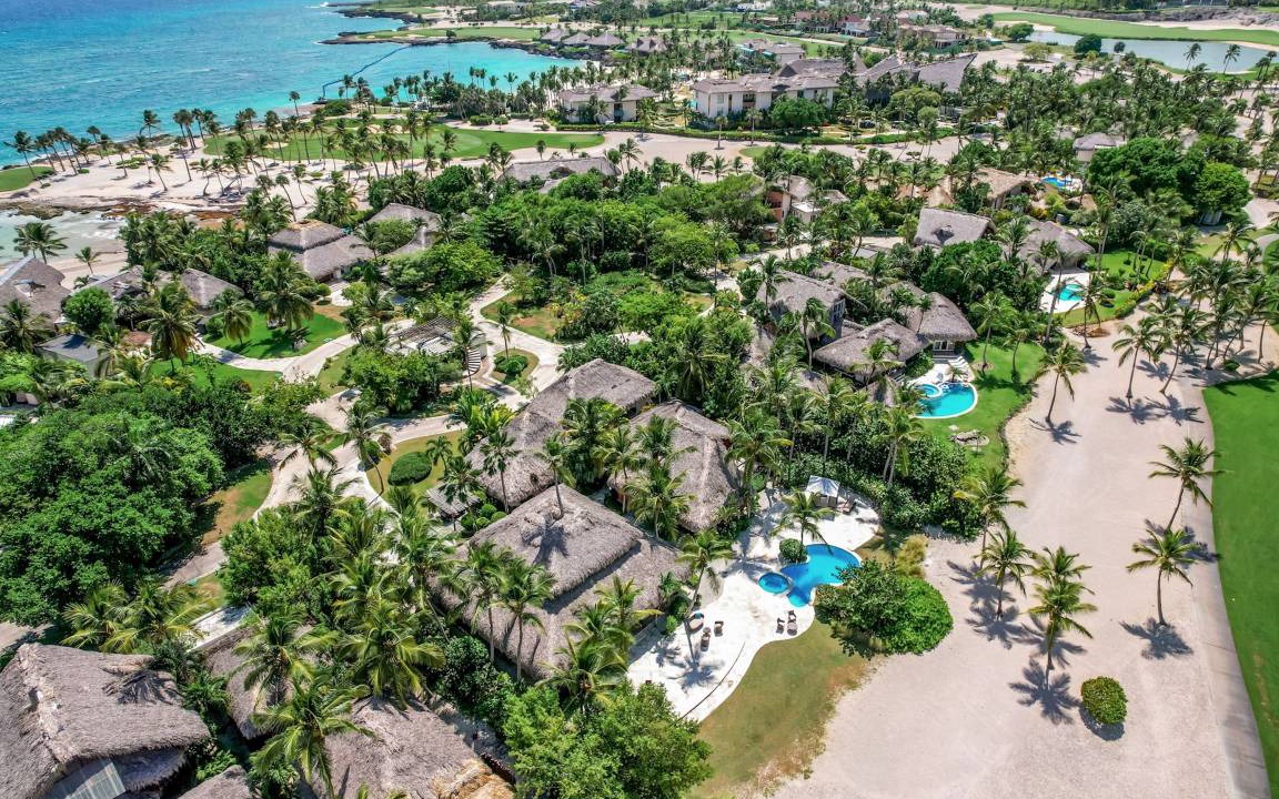 Punta Cana Villa | 1200 m² Villa ∙ 9 bedrooms ∙ 20 guests
