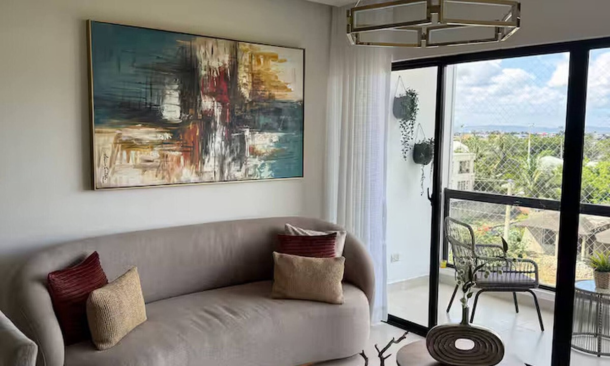 Santiago Province Apartment | 12Guests Spacious Double Apt, minutes from Airport