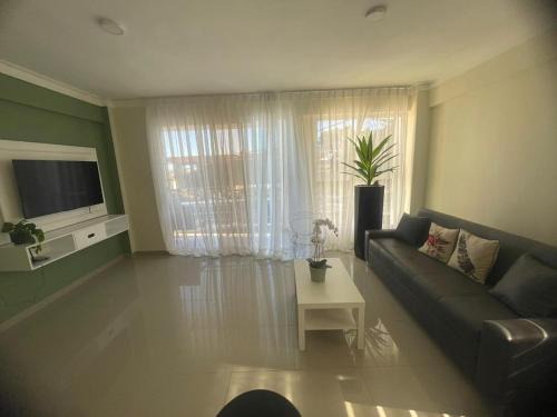 Paraiso Apartment | 2 Bdrm 1 Bath Near River and Beach, 3L, Paraiso, Barahona