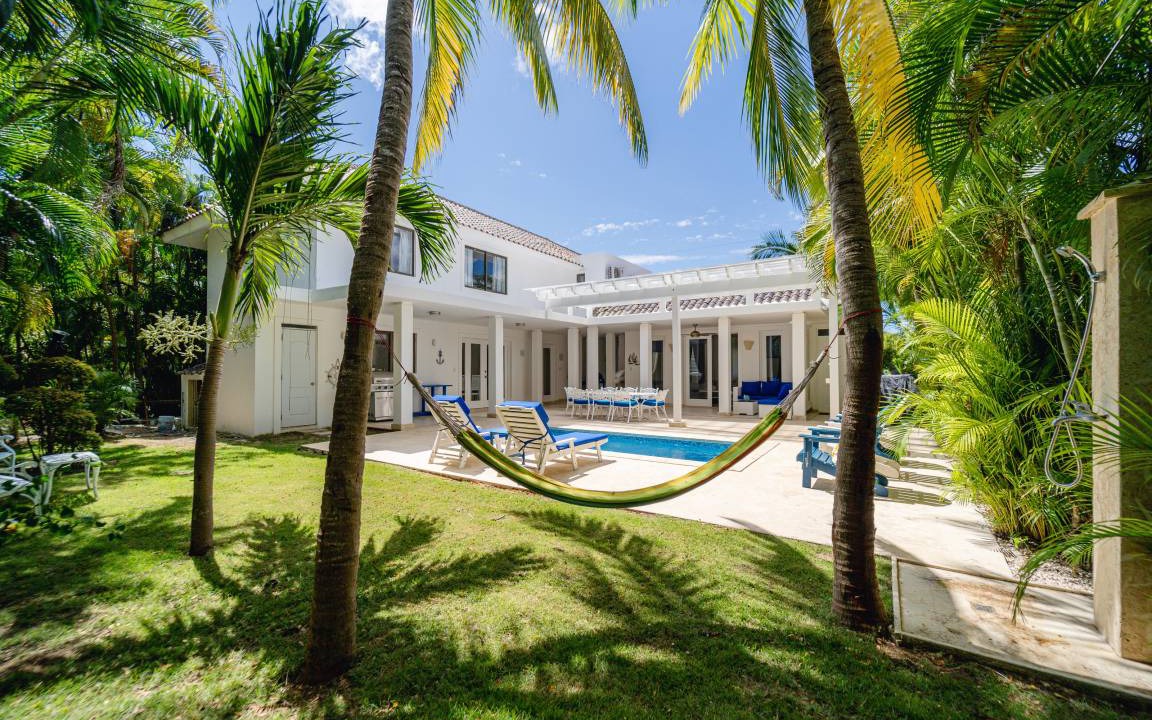 Punta Cana Village Villa | 2000 m² Villa ∙ 4 bedrooms ∙ 10 guests