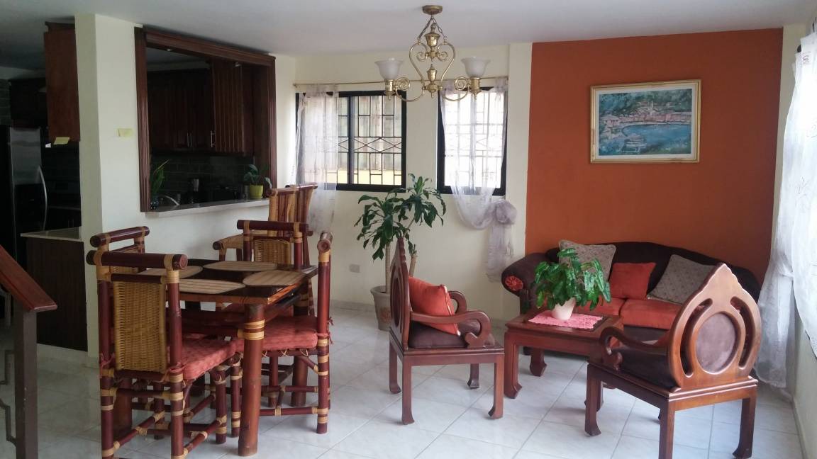 Honduras Apartment | 270 m² Apartment ∙ 3 bedrooms ∙ 7 guests
