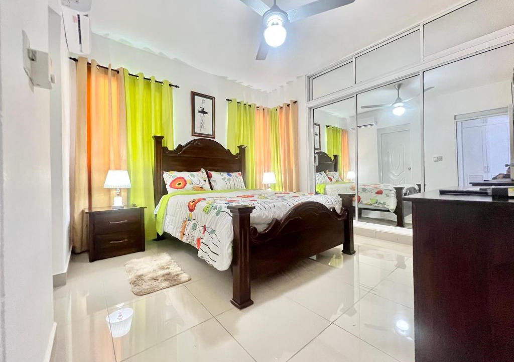 Residencial ROMANA Apartment | 2B, close to the beach, close to the Romana AirPort, close to Altos de Chavon, at the city.