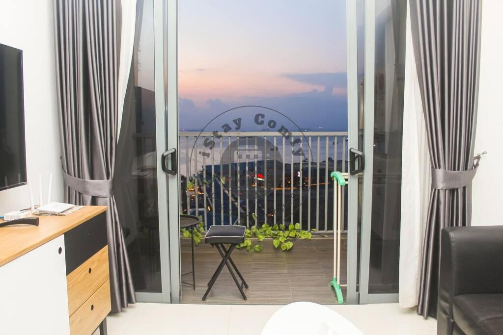 Batam Apartment | 2BR Harbourbay Residence 1609 Marriott and Sea View