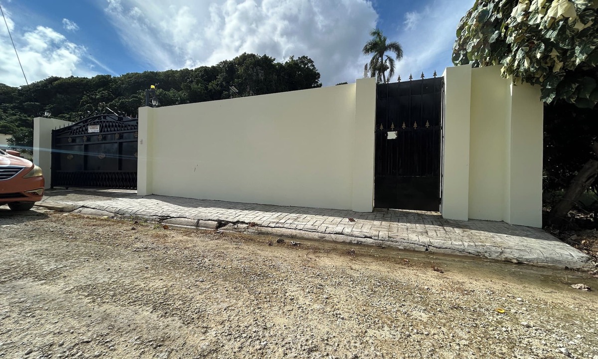 Cabrera House | 3-bedroom house in fantastic Cabrera with AC, WiFi