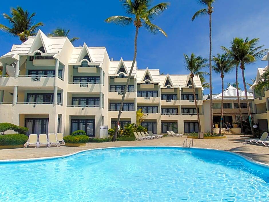 El Batey Hotel | 3-Star Hotel ∙ Casa Marina Beach & Reef - All Inclusive
