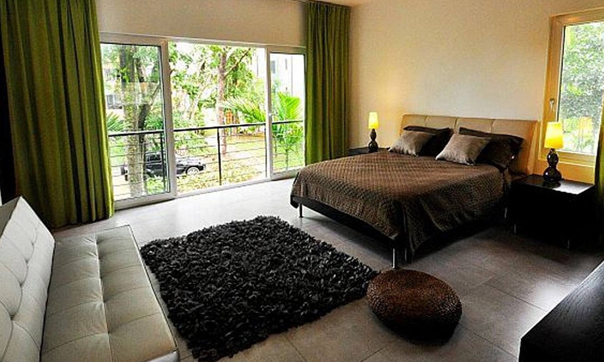 El Batey Apartment | 3BD kids-friendly residence on the beach, steps from shops and restaurants