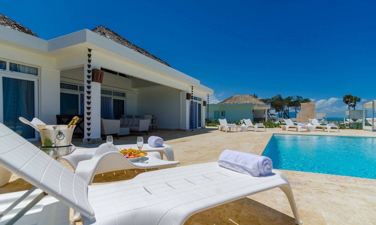 Villa Beach Golf Cart | Playa Chiquita