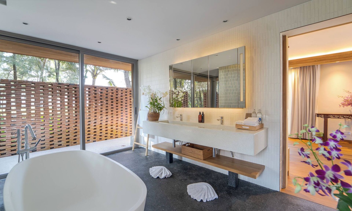 Khok Kloi Villa | 3BR Luxury Beachfront Villa | Full Service & Private Pool | Natai Phuket