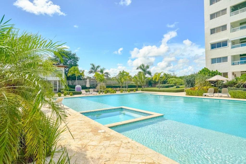 Villas Del Mar Apartment | 3Brcoral Cliffsviews Juandolio Pool Gym
