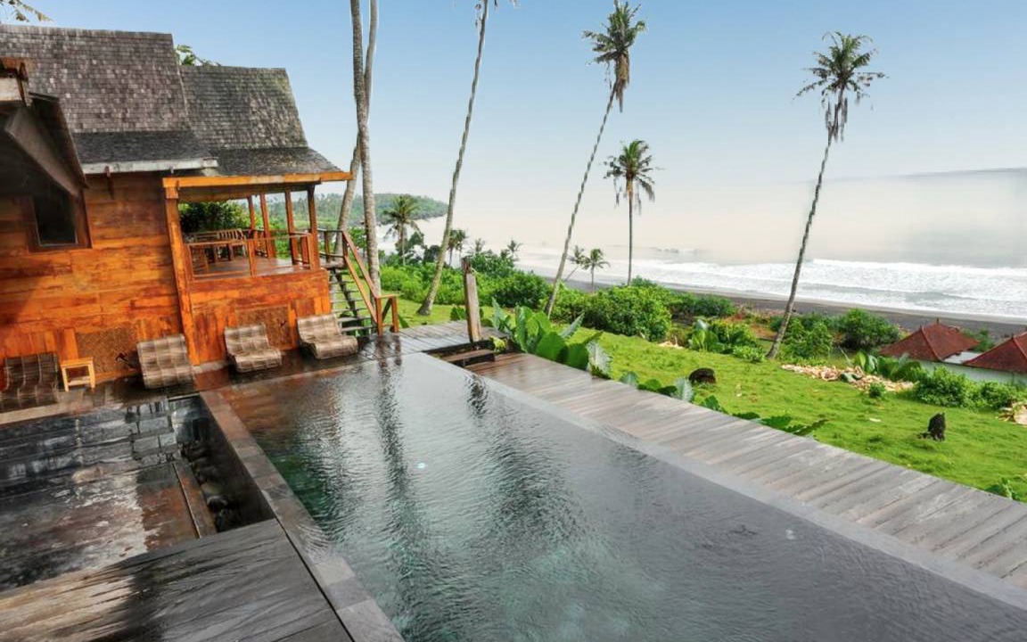 Suraberata Villa | 450 m² Villa ∙ 4 bedrooms ∙ 8 guests