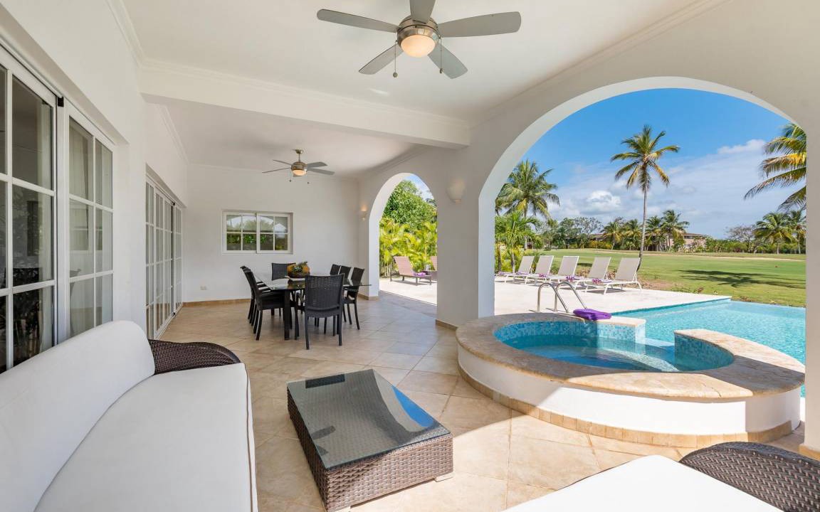 Bavaro Villa | 464 m² Villa ∙ 5 bedrooms ∙ 10 guests