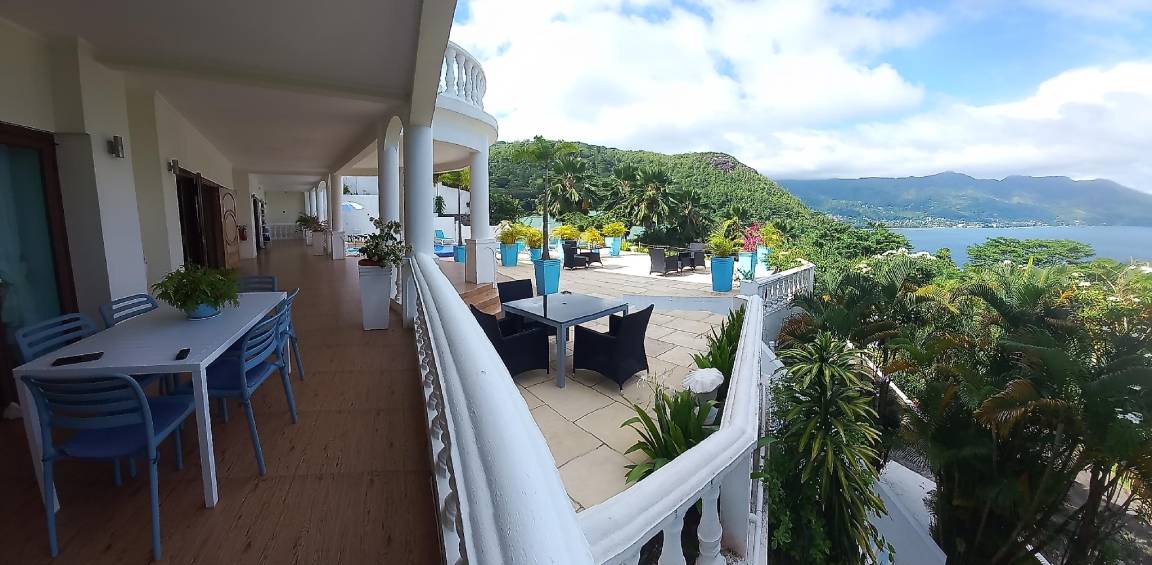Glacis Bed & Breakfast | 627 m² Bed and breakfast ∙ 2 bedrooms ∙ 127 guests