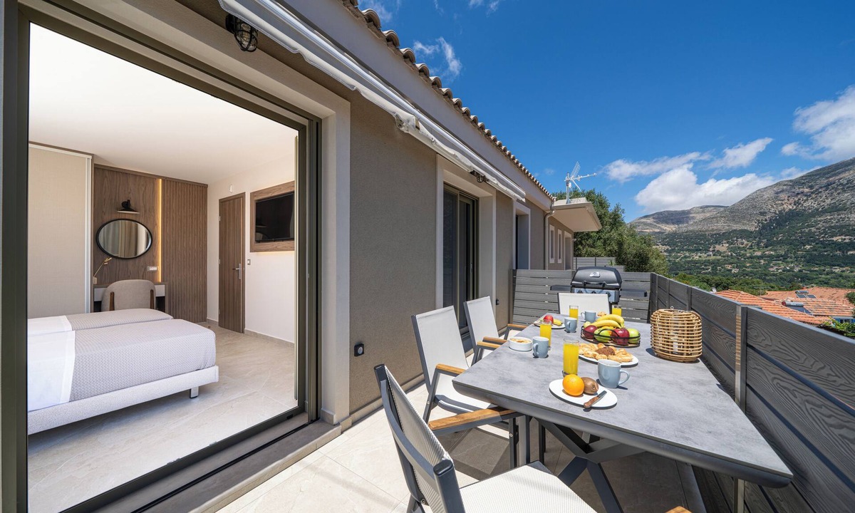 Makriotika House | A new built, fully equipped residence - 5 min from Myrtos beach and Agia Efimia
