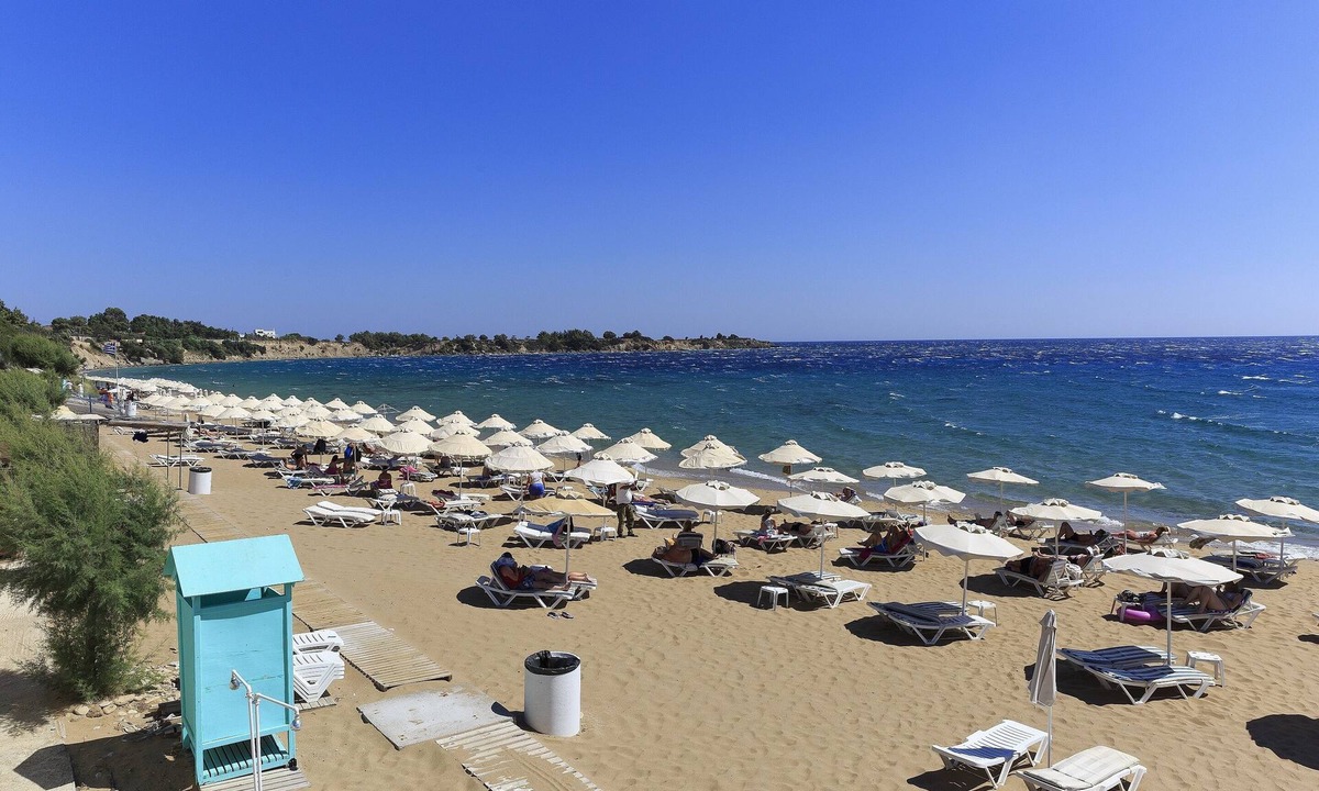 Pefkos Apartment | A two-Bedroom Apartment close To The Main Beach Of Pefkos and Shopping Centre.