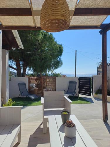 Paramonas House | Abelaki Holiday Home