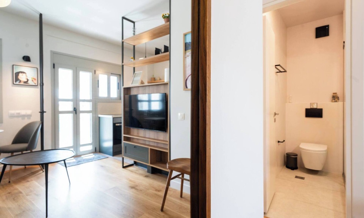 Kerameikos Apartment | Acropolis View - 1BR Apartment