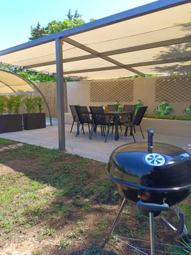 Thermaikos House | Adamis garden apartments