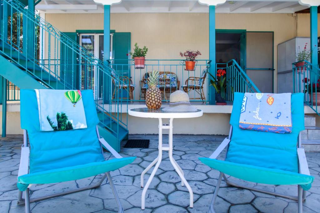 Lefkada Town House | Agapanthus house