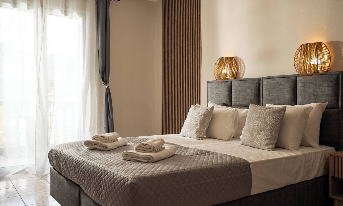 Alikanas Hotel | Aggire Summer Suites