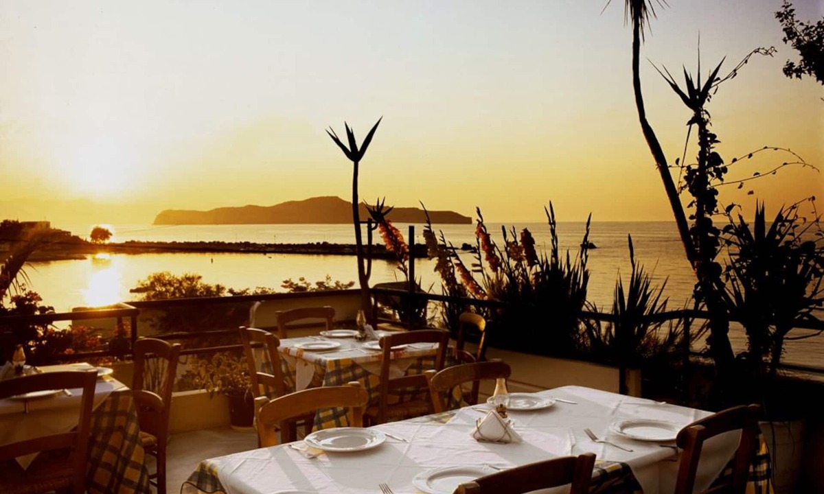 Kato Galatas Hotel | Akasti Hotel