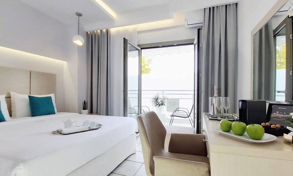 Polichrono Hotel | Akrogiali Exclusive Hotel - Adults Only