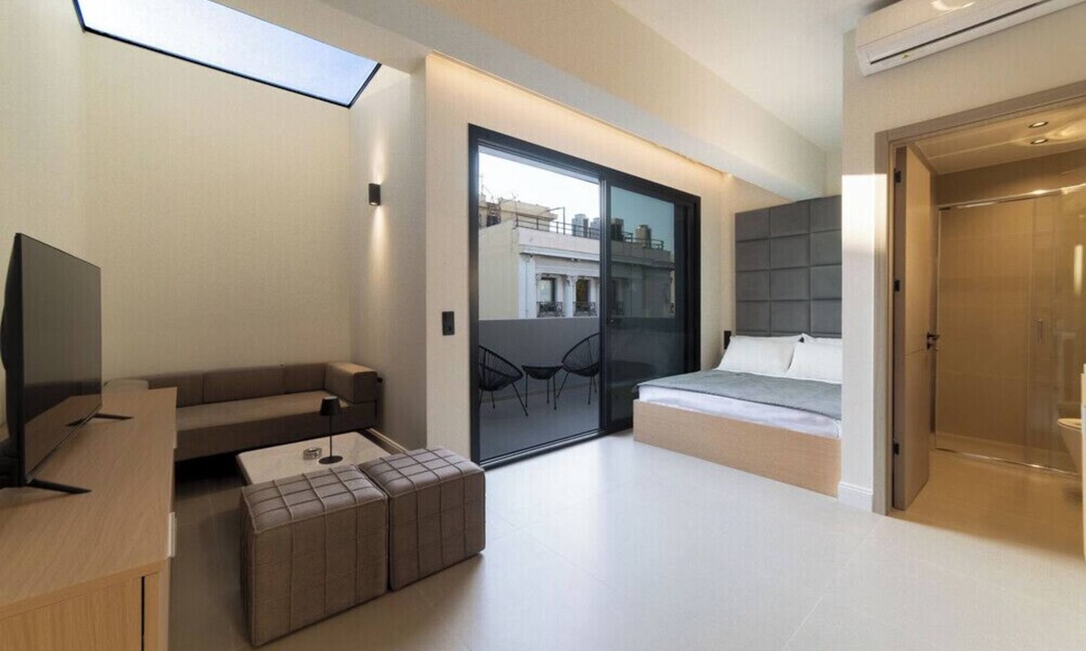 Piraeus Apartment | AKVA Deluxe Studio w Terrace. Your Peaceful Escape