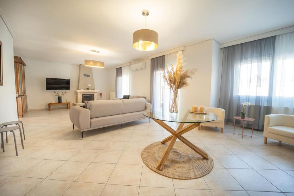 Trikala Apartment | Alexandros Suite