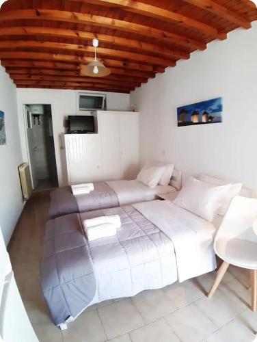 Mykonos Town Apartment | Alice's House