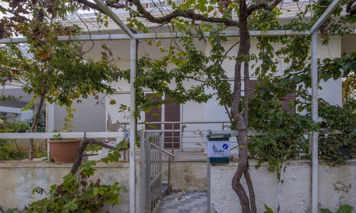 Agii Apostoli House | Alisahni Home 2, Villa
