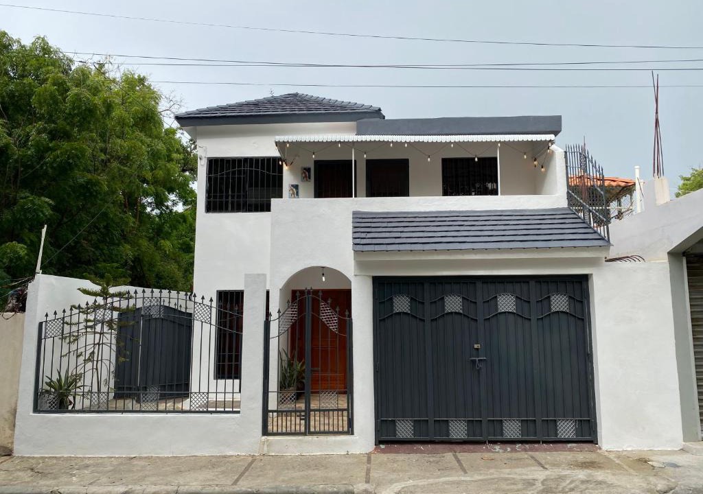 Monte Cristi House | Alojamiento el Reloj primer nivel
