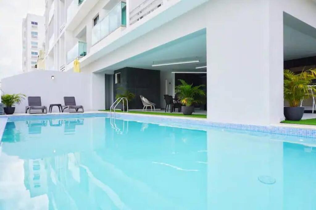 Evaristo Morales Apartment | AMAZING INFINITY POOL 1BR LUXURY PLACE GYM TERRACE