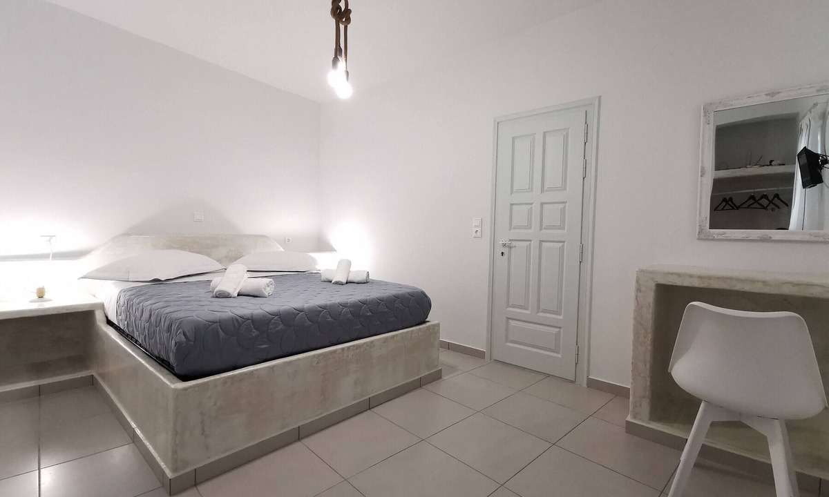 Amorgos Apartment | Amorgos Meltemi Apartment Room 1