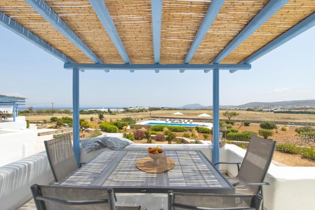 Ampelas House | Ampelas - 3BR Cycladic House - White Heaven Apt4