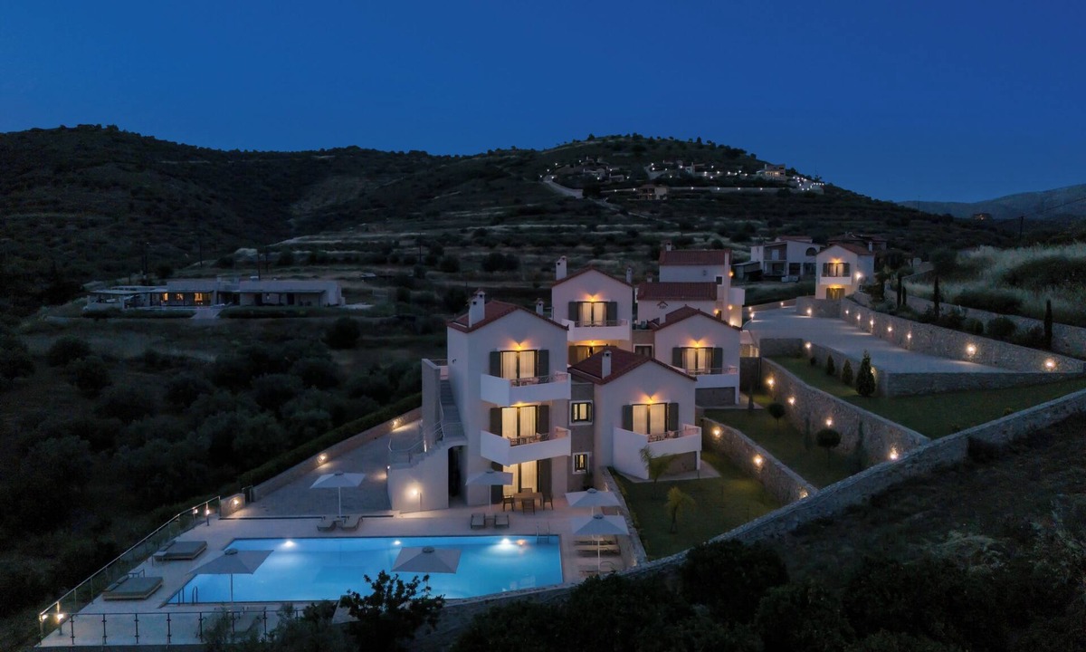 Nea Tirintha House | Anassia Villas