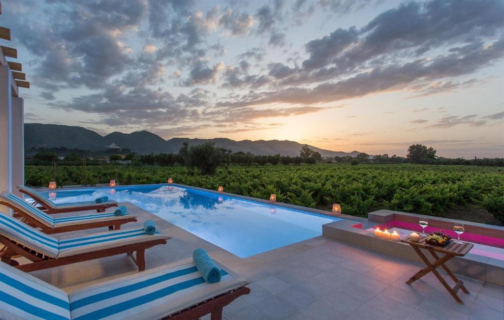 Agia Marina Villa | Aneli Luxury Villas-Villa Elissavet