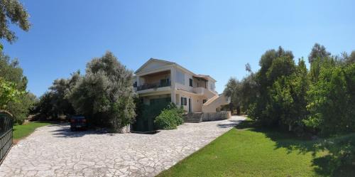 Lefkada Town Apartment | Angela apartments