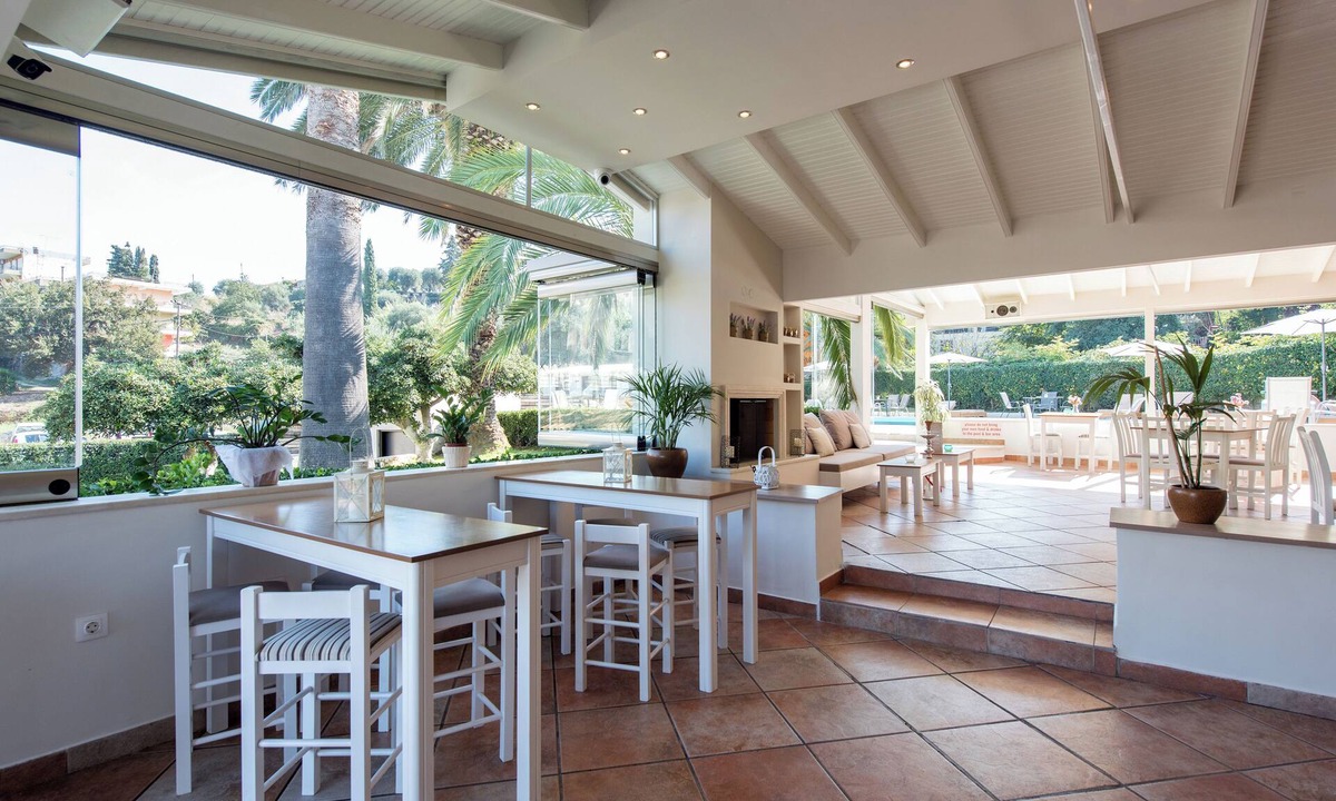 Perama Hotel | Anita Hotel