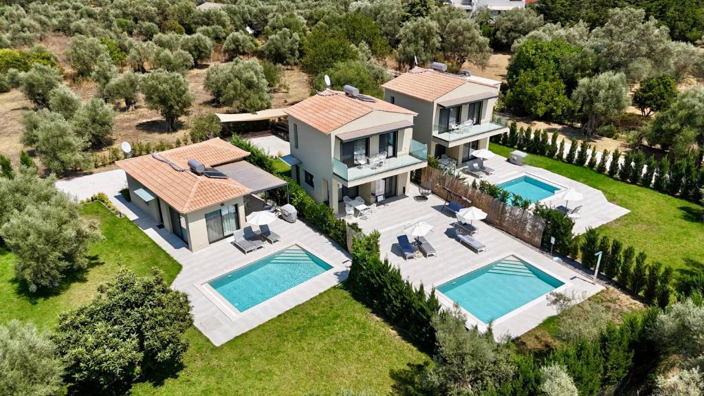 Frinion Villa | Anmaria Luxury