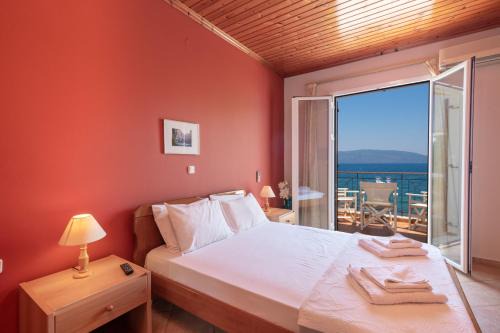 Karavomylos Apartment | ANNA STUDIOS