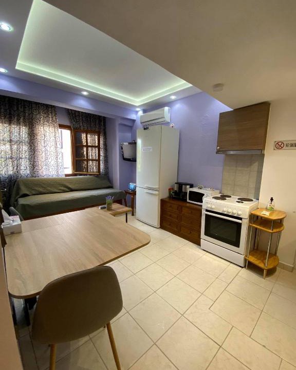 Ano Poli Apartment | Ano Poli Studios 2