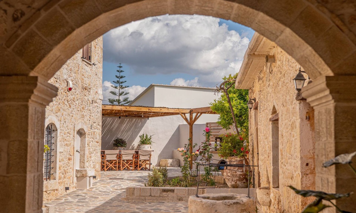 Melidoni House | Antama Cretan Living