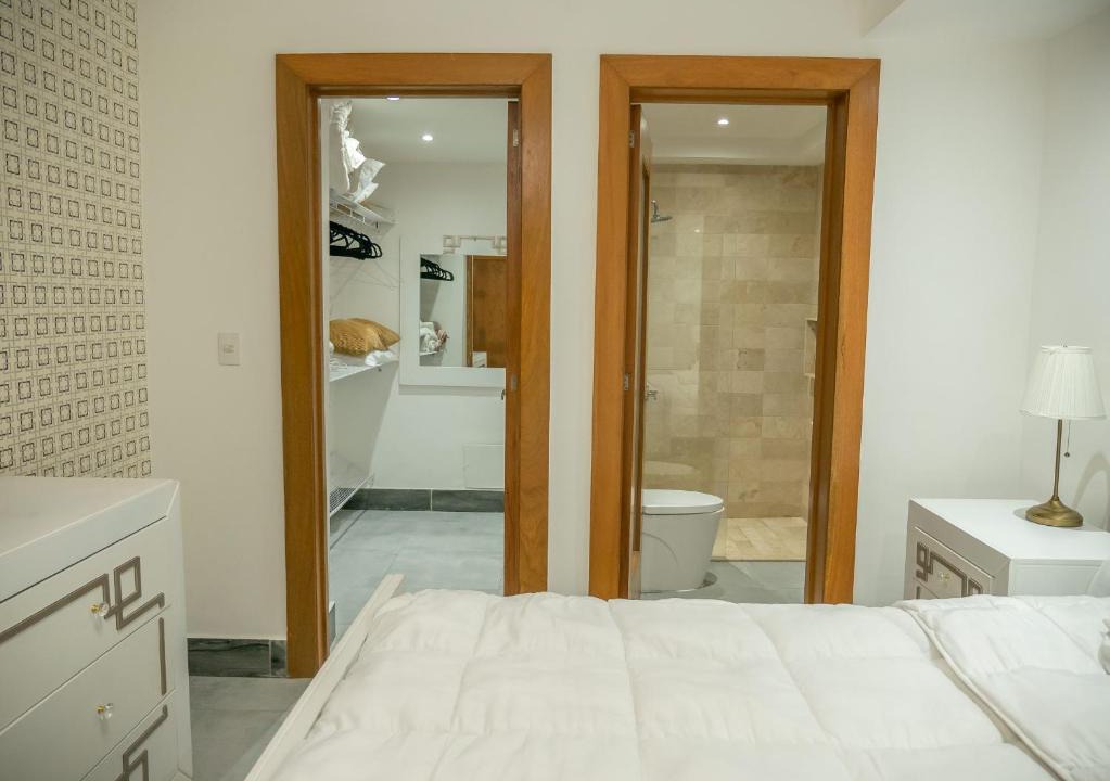Downtown Santo Domingo Apartment | Apartamento comodo y centrico.