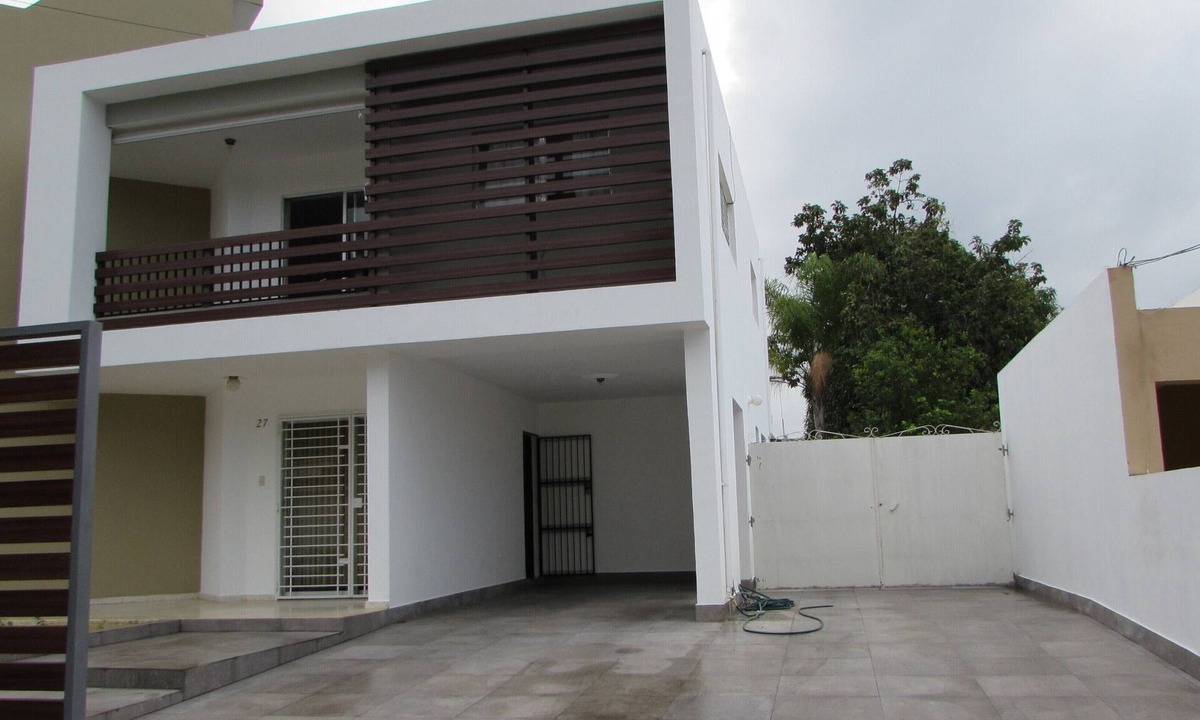 Los Jardines House | Apartamento Moderno/Modern apartment
