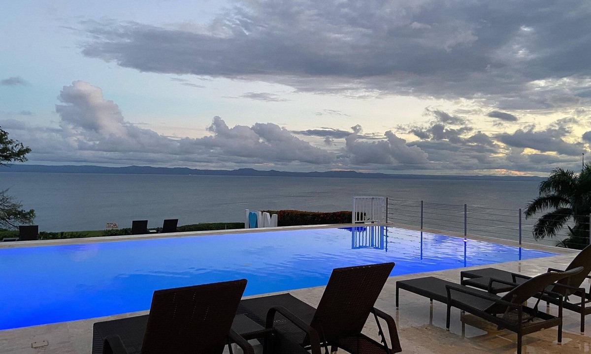 Punta Balandra Apartment | Apartamento Vista Mare 12-201