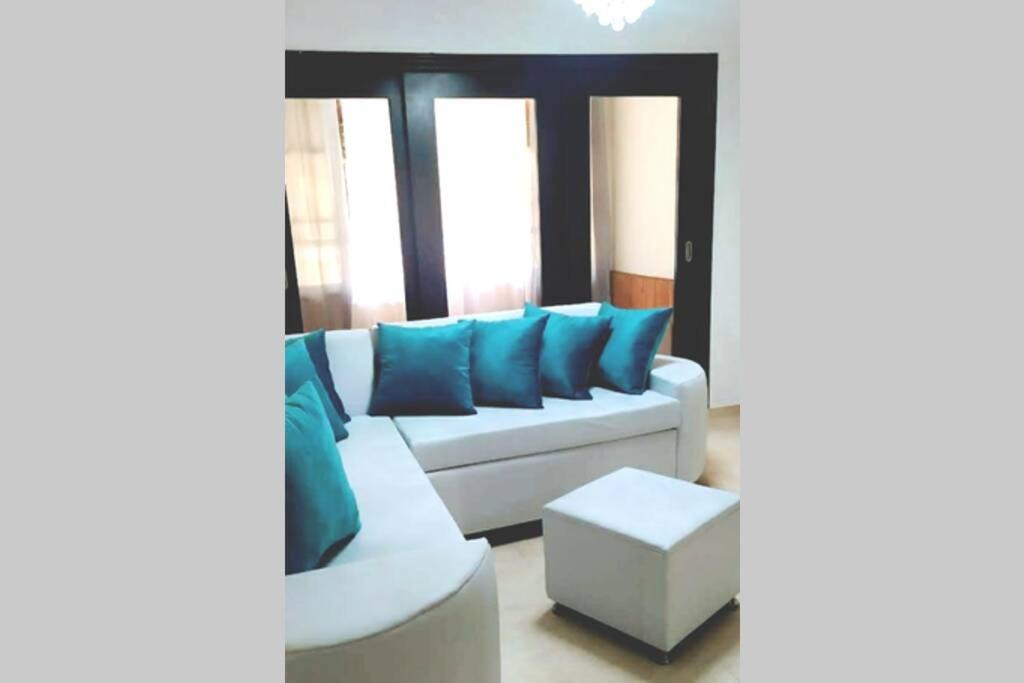 Santo Domingo Apartment | Apartment 3 bed, 2bath, and 2 free parking.