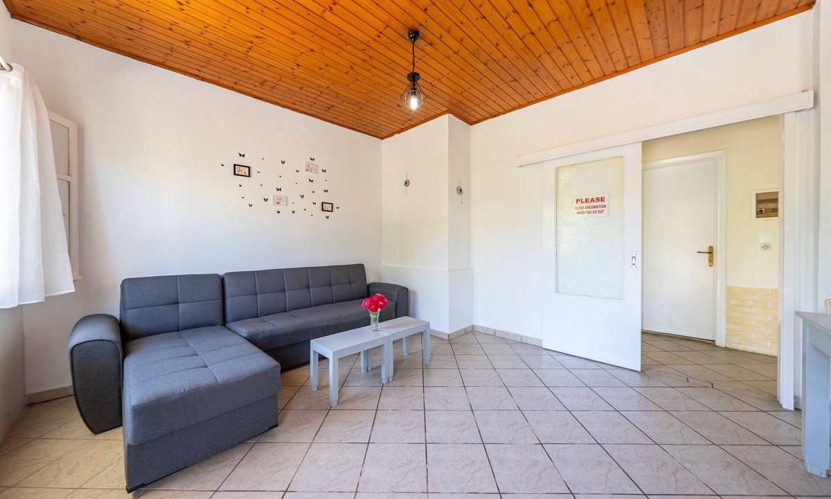 Roda Apartment | Apartment 'Alexandros Two Bedroom 1' with Shared Pool, Wi-Fi and Air Conditioning